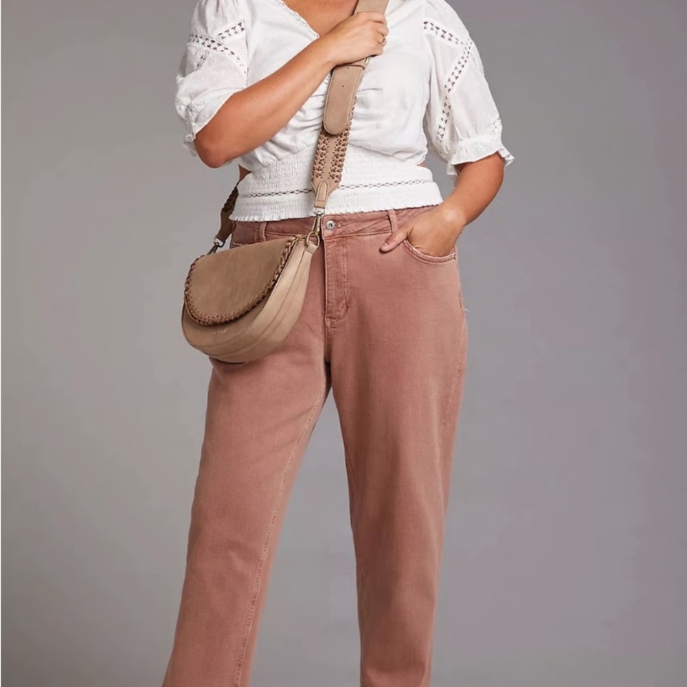 Anthropologie Pilcro | Light Salmon | The Vintage Straight Jeans | Frayed Edge